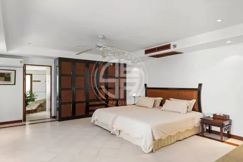 Villa in Kamala, Thailand 4 Schlafzimmer № 190665 - Foto 7