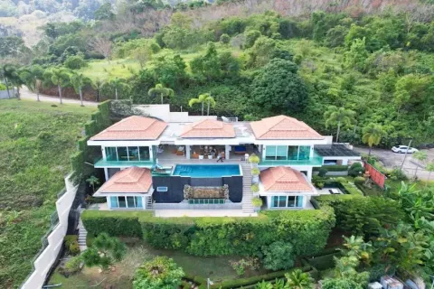 Chalet de 5 dormitorios en Pa Klok, Tailandia № 190667 - foto 7