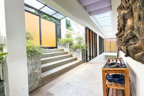Chalet de 5 dormitorios en Pa Klok, Tailandia № 190667 - foto 5