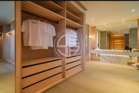 Chalet de 5 dormitorios en Chalong, Tailandia № 190666 - foto 12