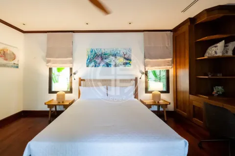 Villa in Bang Tao, Thailand 5 Schlafzimmer № 190663 - Foto 6