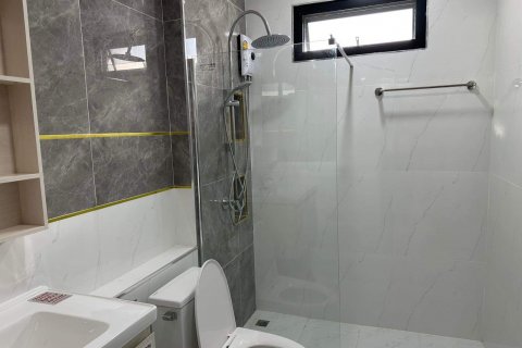 Casa de 4 dormitorios en Pattaya, Tailandia № 58970 - foto 13