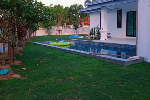 Casa de 4 dormitorios en Pattaya, Tailandia № 58970 - foto 9