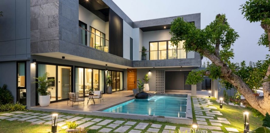 Haus in Pattaya, Thailand 4 Schlafzimmer № 58973