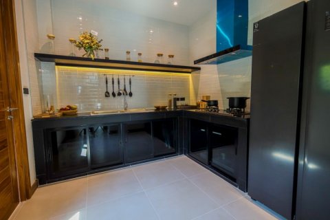 Haus in Pattaya, Thailand 4 Schlafzimmer № 58973 - Foto 15