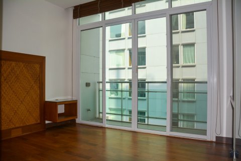 Condominio de 4 dormitorios en Bangkok, Tailandia № 66145 - foto 12