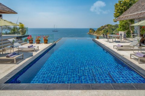Haus in Phuket, Thailand 5 Schlafzimmer № 66146 - Foto 11