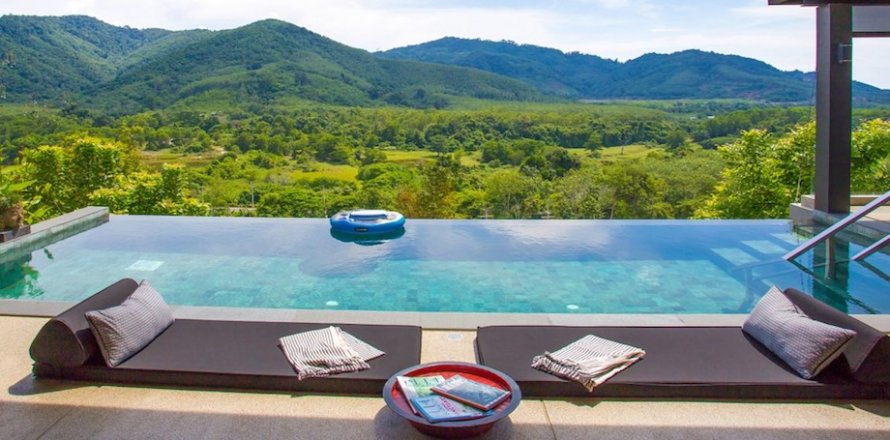Casa de 3 dormitorios en Phuket, Tailandia № 66148