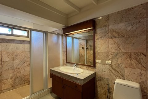 Eigentumswohnung in Khlong Toei, Bangkok, Thailand, 3 Schlafzimmer  № 201202 - Foto 8