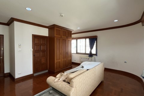 Eigentumswohnung in Khlong Toei, Bangkok, Thailand, 3 Schlafzimmer  № 201202 - Foto 11
