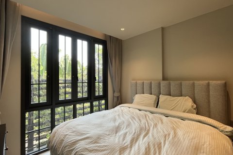 Condo in Watthana, Bangkok, Thailand, 1 bedroom  № 201198 - photo 4
