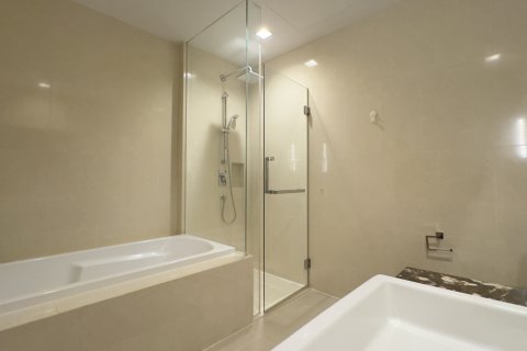 Condominio de 3 dormitorios en Khlong Toei, Bangkok, Tailandia № 201203 - foto 9