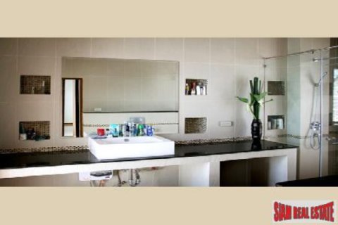 Chalet de 2 dormitorios en Hua Hin, Tailandia № 202452 - foto 3
