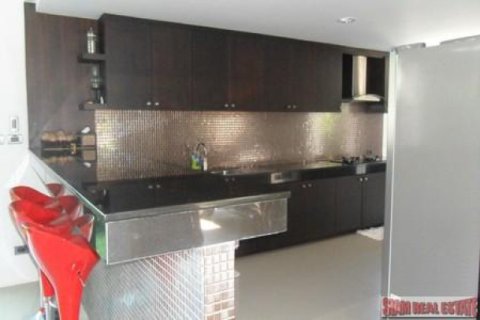 Casa de 5 dormitorios en Wichit, Tailandia № 202453 - foto 3