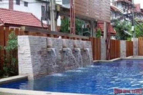 Apartment in Bangkok, Thailand 2 bedrooms № 202456
