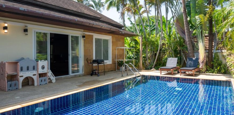 Chalet de 3 dormitorios en Rawai, Tailandia № 202454