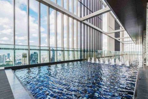 Condo in Bangkok, Thailand, 2 bedrooms № 183312 - photo 2