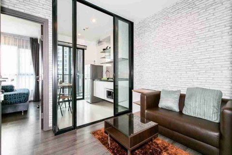 Condominio de 1 dormitorio en Bangkok, Tailandia № 183310 - foto 4
