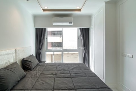 Condominio de 1 dormitorio en Bang Lamung, Tailandia № 205061 - foto 8