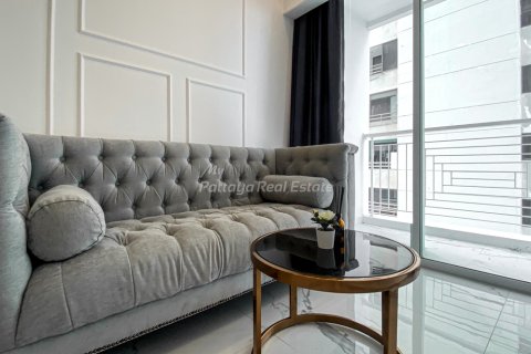 Condominio de 1 dormitorio en Bang Lamung, Tailandia № 205062 - foto 3