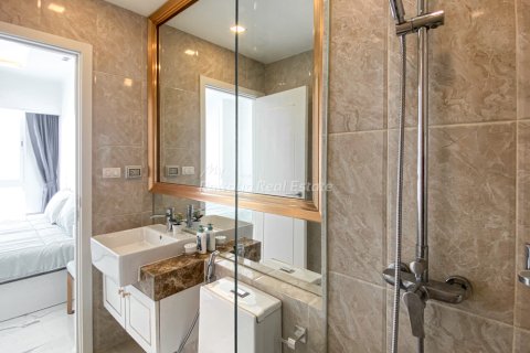 Condominio de 1 dormitorio en Bang Lamung, Tailandia № 205062 - foto 12