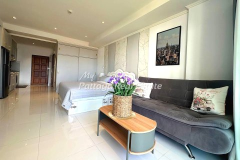 Estudio en el condominio en Bang Lamung, Tailandia № 205059 - foto 4