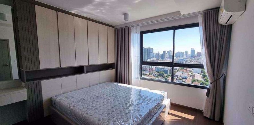 Condo in Bangkok, Thailand, 2 bedrooms in IDEO RATCHADA-SUTTHISAN  № 54006