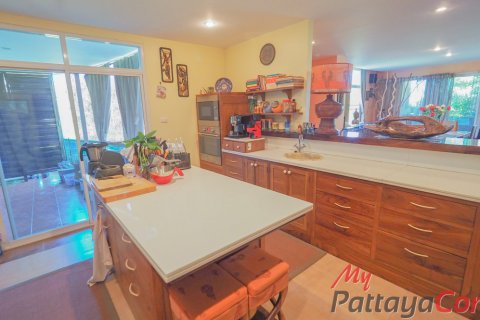 Eigentumswohnung in Bang Lamung, Thailand, 2 Schlafzimmer  № 32285 - Foto 10