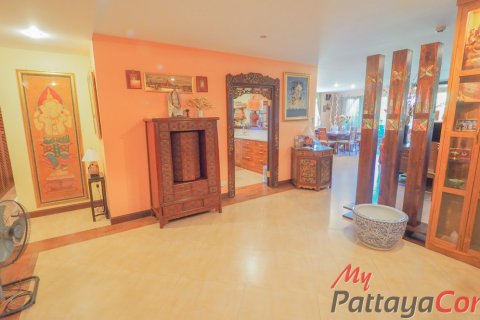 คอนโดมิเนียมในบางละมุง, ประเทศไทย, 2 ห้องนอน № 32285