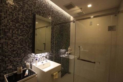 Estudio en el condominio en Bang Sue, Bangkok, Tailandia № 163484 - foto 4