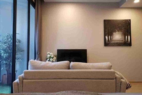 Condominio de 1 dormitorio en Thonburi, Bangkok, Tailandia № 183408 - foto 11
