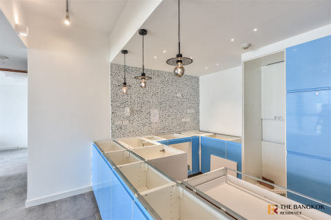 Condo in Bangkok, Thailand, 2 bedrooms  № 184598