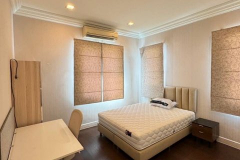 Casa de 4 dormitorios en Bang Phli Yai, Tailandia № 140349 - foto 21