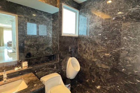 Casa de 4 dormitorios en Bang Phli Yai, Tailandia № 140349 - foto 29