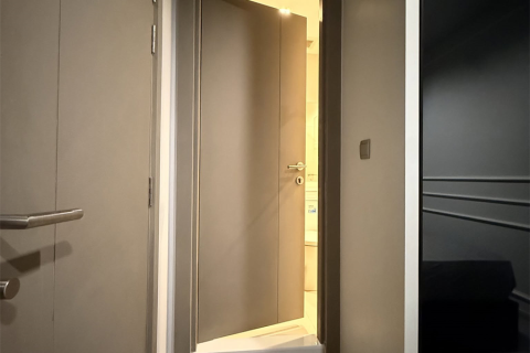 Condominio de 1 dormitorio en Bangkok, Tailandia № 190998 - foto 2