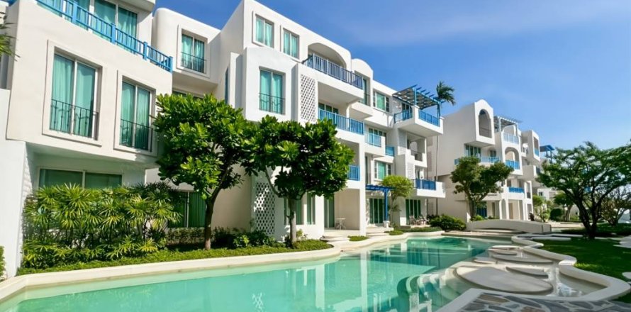 Condominio de 2 dormitorios en Hua Hin, Tailandia № 161447