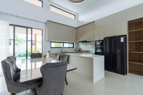 Chalet de 3 dormitorios en Hua Hin, Tailandia № 161450 - foto 7