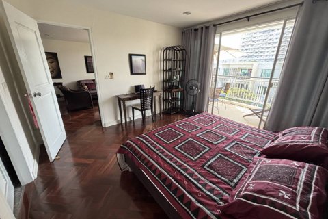 Apartamento de 2 dormitorios en Hua Hin, Tailandia № 161449 - foto 8