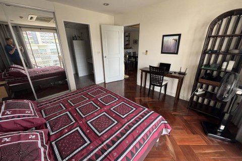 Apartamento de 2 dormitorios en Hua Hin, Tailandia № 161449 - foto 9