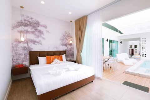 Chalet de 3 dormitorios en Hua Hin, Tailandia № 161452 - foto 7