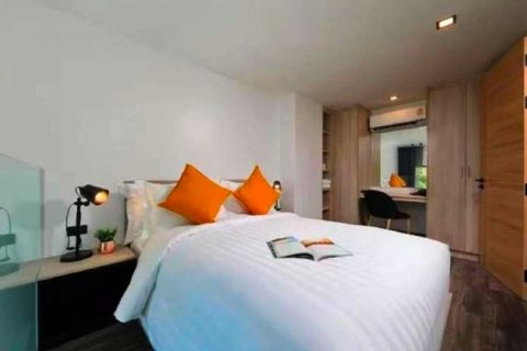 Apartamento de 2 habitaciones en Pattaya, Tailandia № 176574 - foto 3