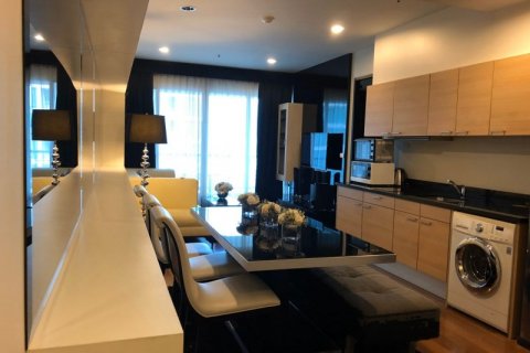 Condo in Bangkok, Thailand, 2 bedrooms  № 66499