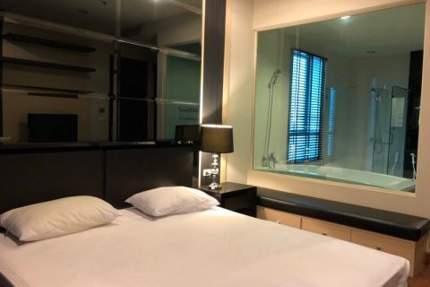 Condominio de 2 dormitorios en Bangkok, Tailandia № 66499 - foto 22