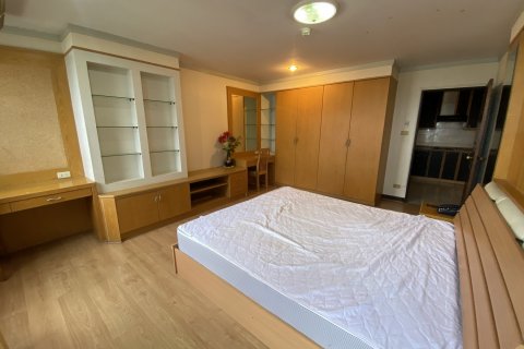 Condominio de 2 dormitorios en Bangkok, Tailandia № 143525 - foto 6