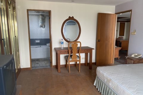 Condominio de 2 dormitorios en Bangkok, Tailandia № 143521 - foto 8