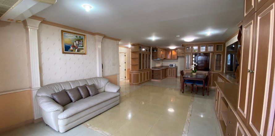 Condo in Bangkok, Thailand, 2 bedrooms № 143527