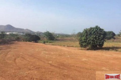 Terreno 6000 m2 en Hua Hin, Tailandia № 202856 - foto 3