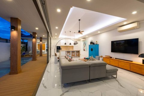 Chalet de 3 dormitorios en Surat Thani, Tailandia № 150431 - foto 10