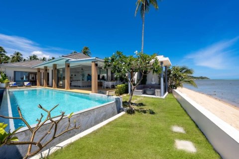 Chalet de 3 dormitorios en Surat Thani, Tailandia № 150431