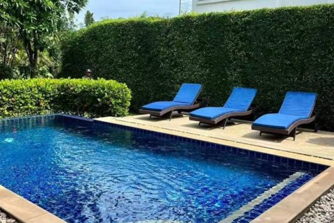 Villa in Surat Thani, Thailand 3 bedrooms № 150429 - photo 5